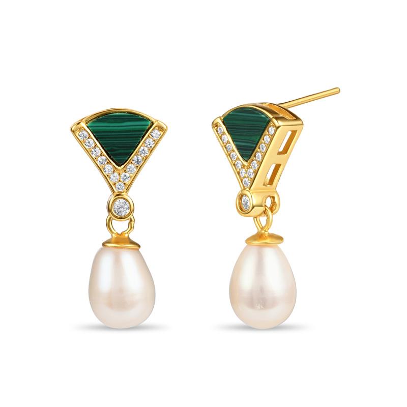 Regal Spearmint Earrings